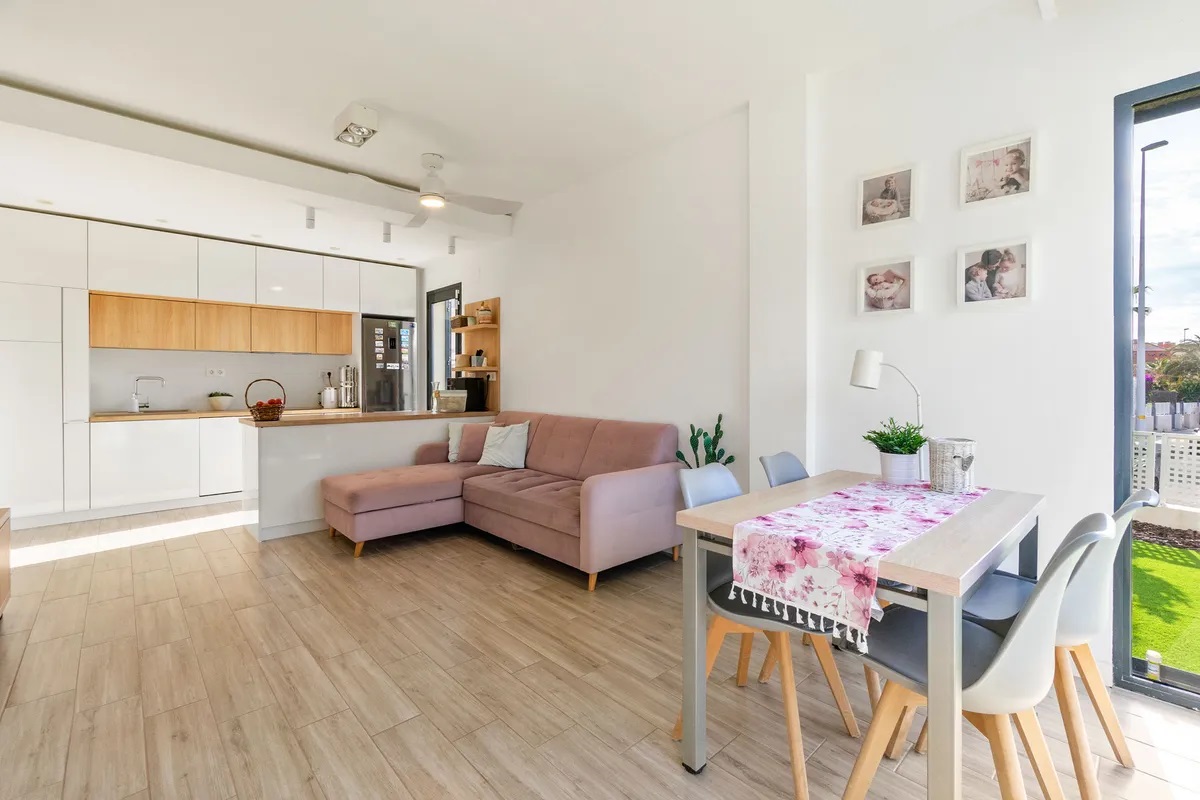Chalet for sale in Orihuela Costa