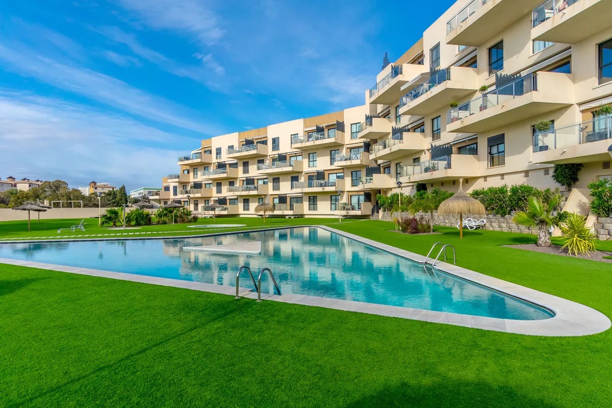 Chalet for sale in Orihuela Costa