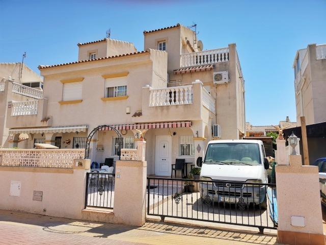 Duplex for sale in La Siesta - El Salado - Torreta (Torrevieja)