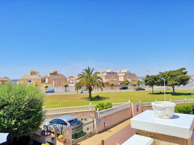 Duplex for sale in La Siesta - El Salado - Torreta (Torrevieja)