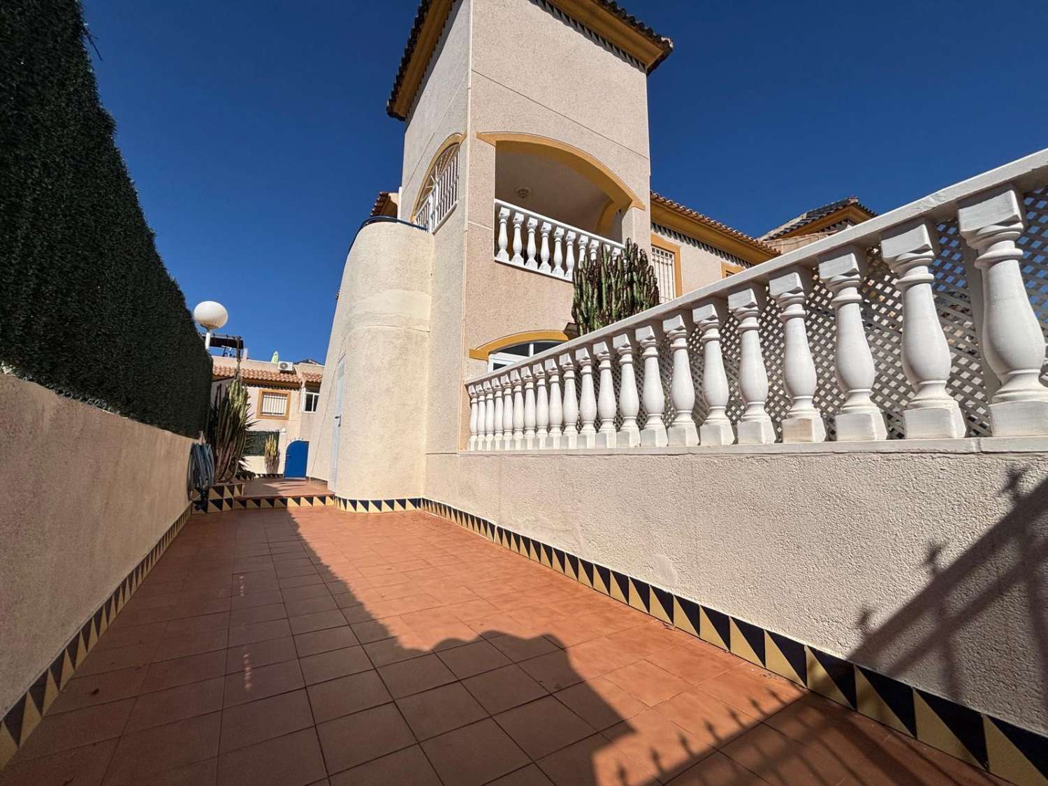 Bungalow for sale in Parque Acuático - Sector 25 (Torrevieja)