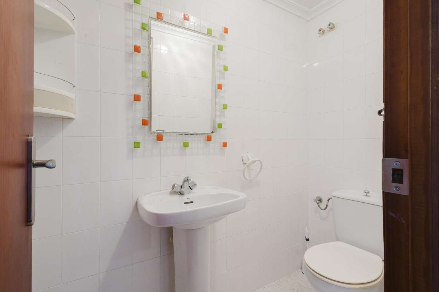 PISO REFORMADO A POCOS METROS DEL MAR