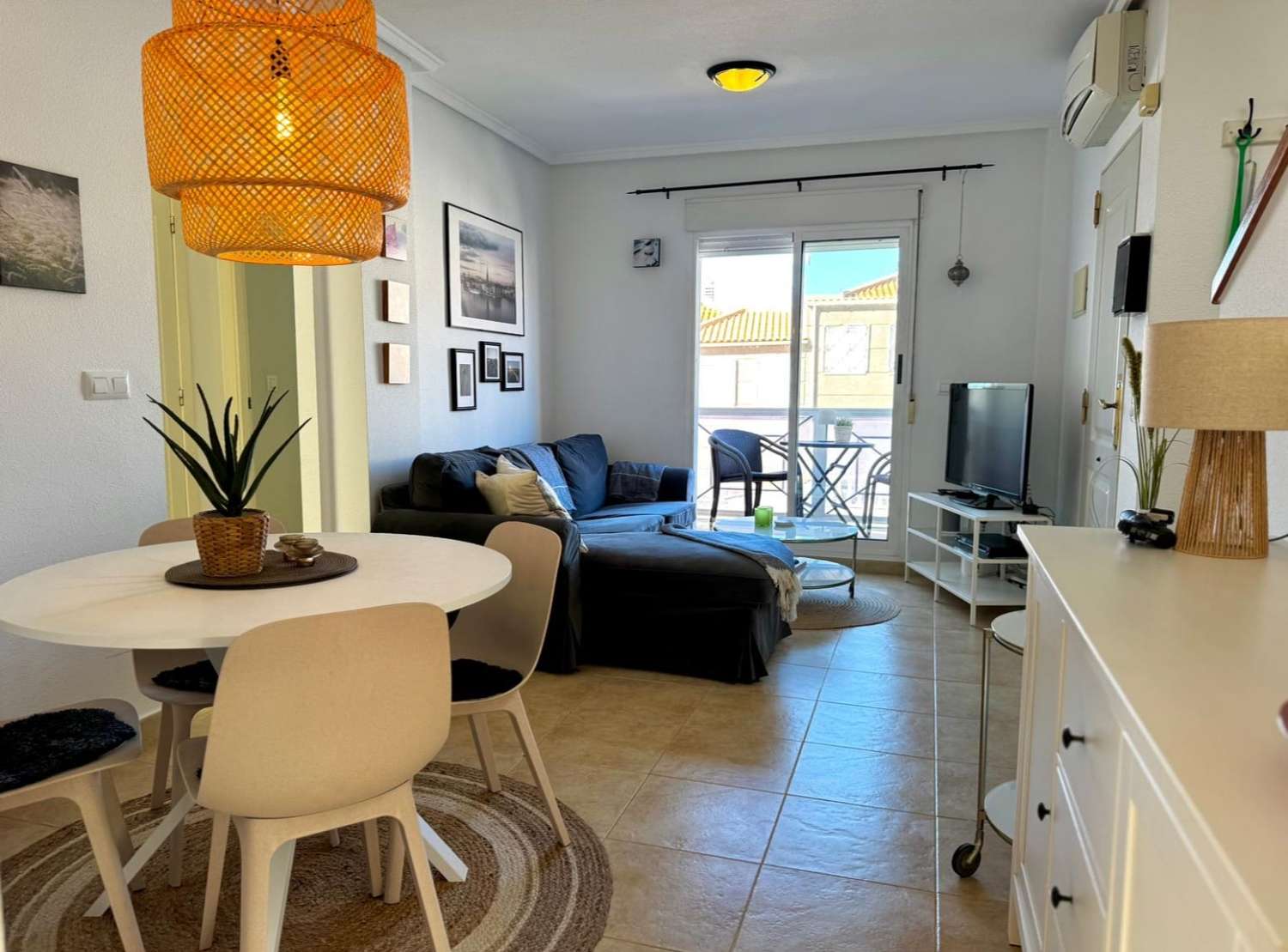 BONITO BUNGALOW EN AGUAS NUEVAS