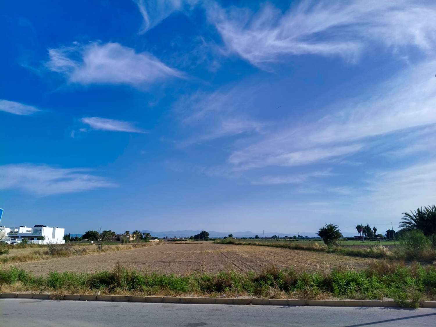 BONITA VIVIENDA EN DAYA VIEJA