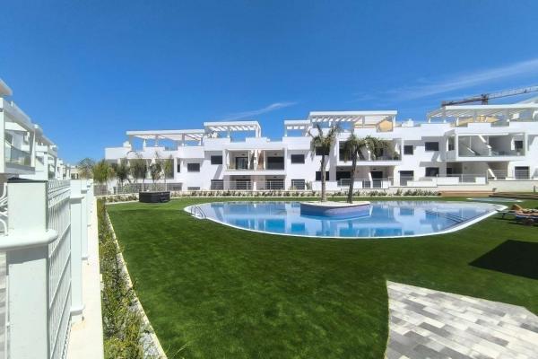 Bungalow en venta en Los Balcones - Los Altos del Edén (Torrevieja)