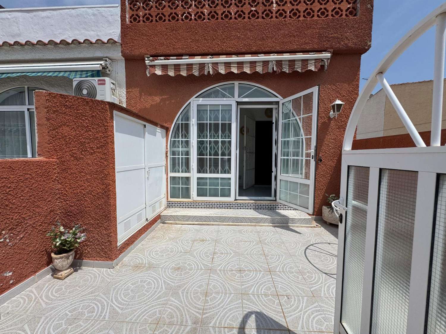 Pavillon en vente à El Chaparral (Torrevieja)