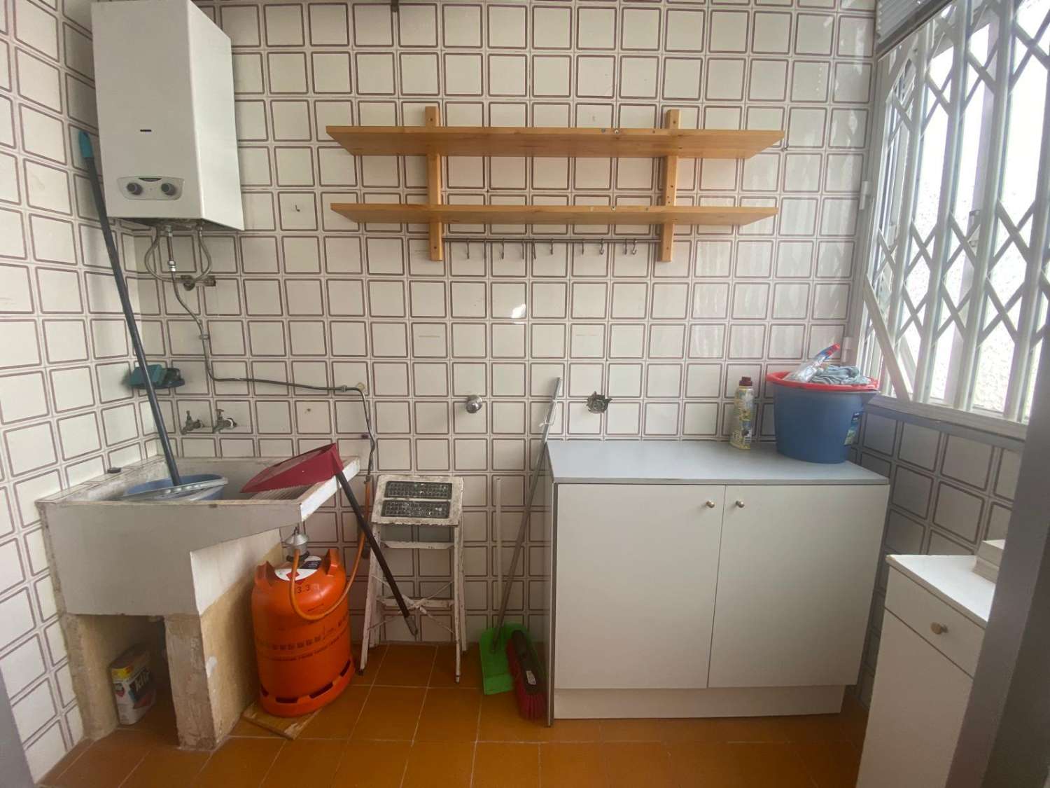 OCASIÓN DE PISO CÉNTRICO EN TORREVIEJA