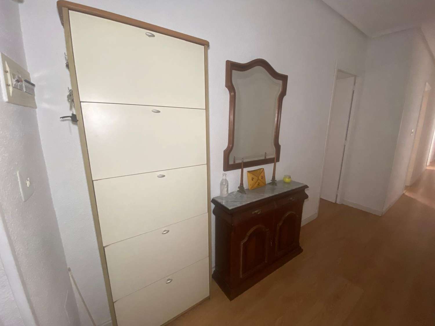 OCASIÓN DE PISO CÉNTRICO EN TORREVIEJA