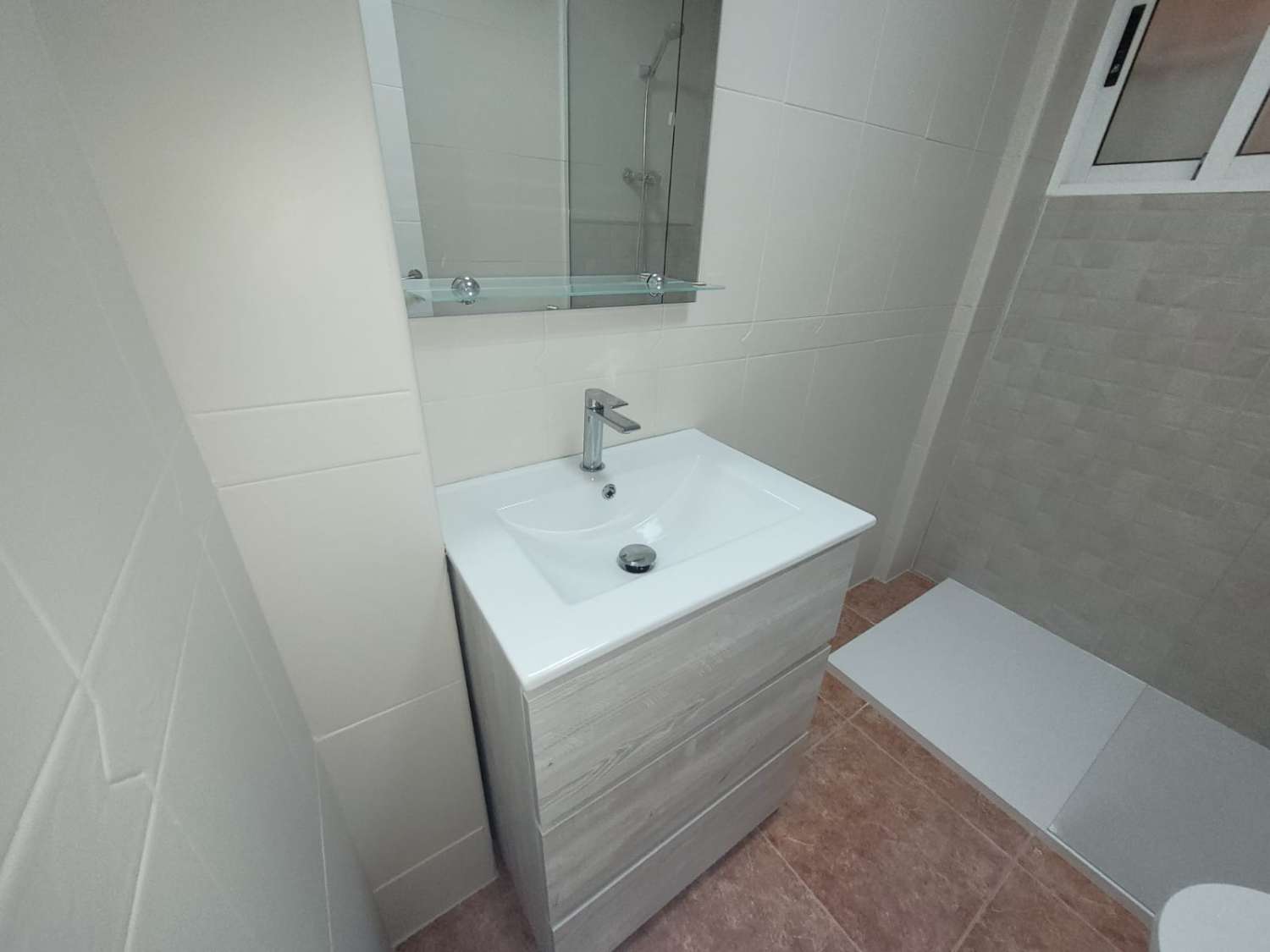 PISO CÉNTRICO A MUY BUEN PRECIO