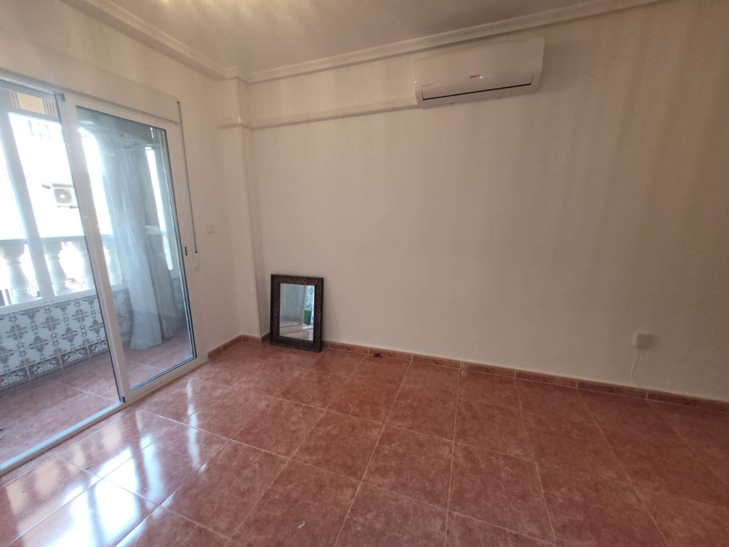 PISO CÉNTRICO A MUY BUEN PRECIO
