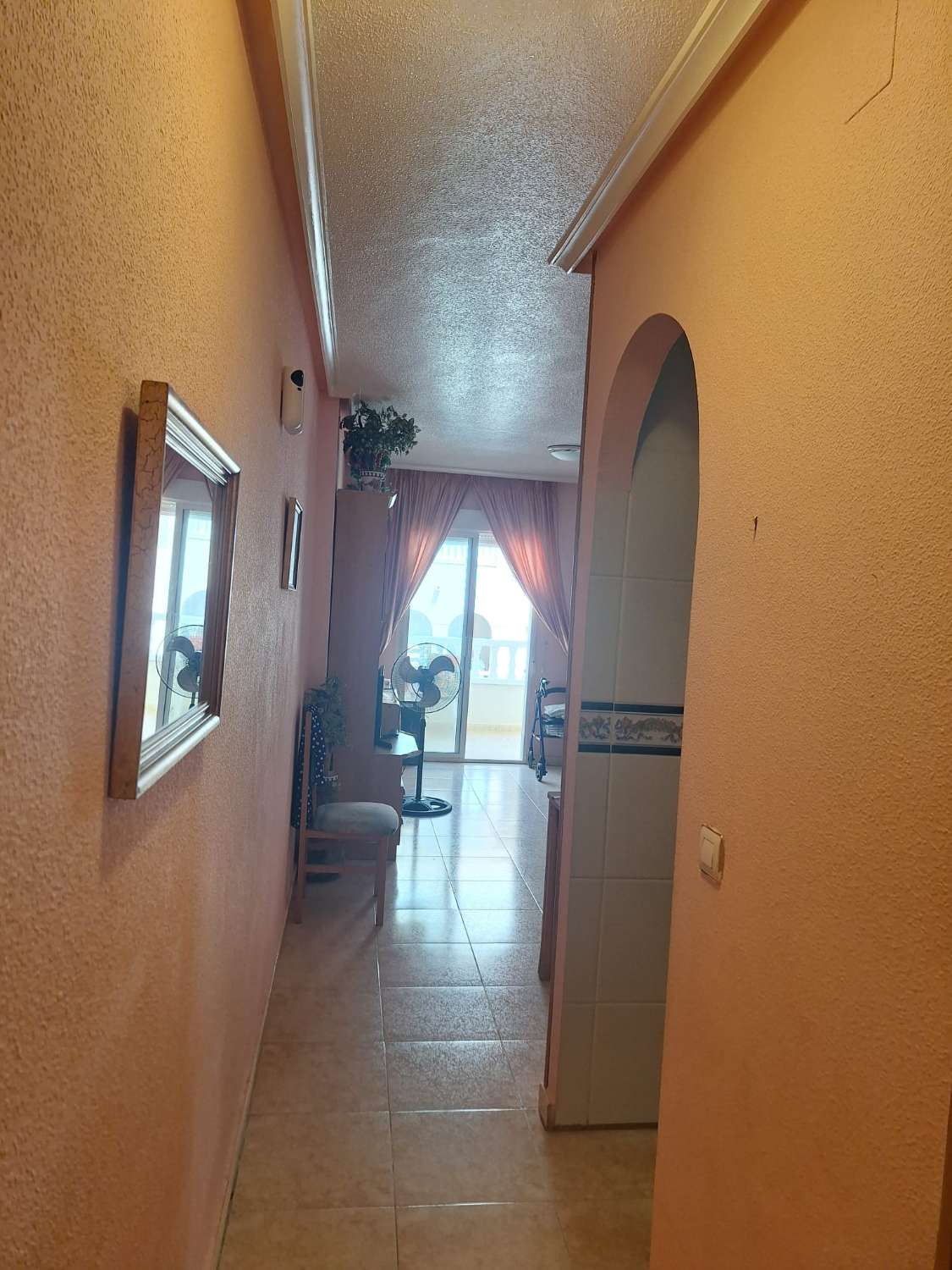 OPORTUNIDAD DE PISO BIEN UBICADO