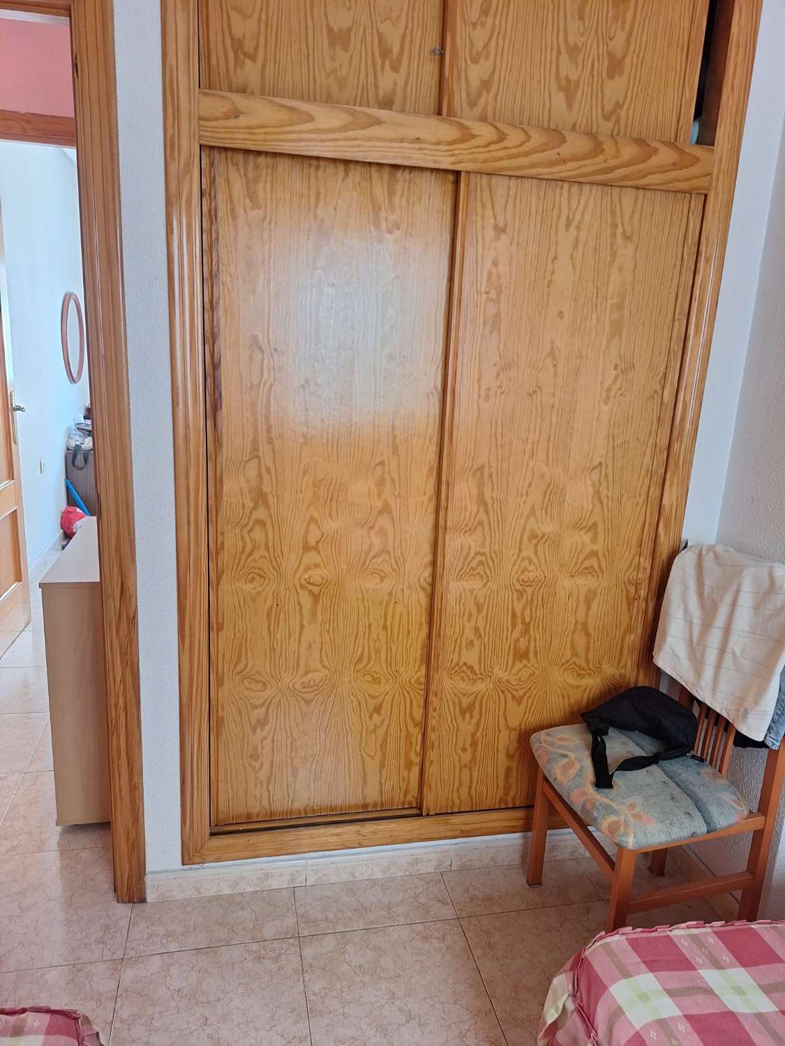 OPORTUNIDAD DE PISO BIEN UBICADO