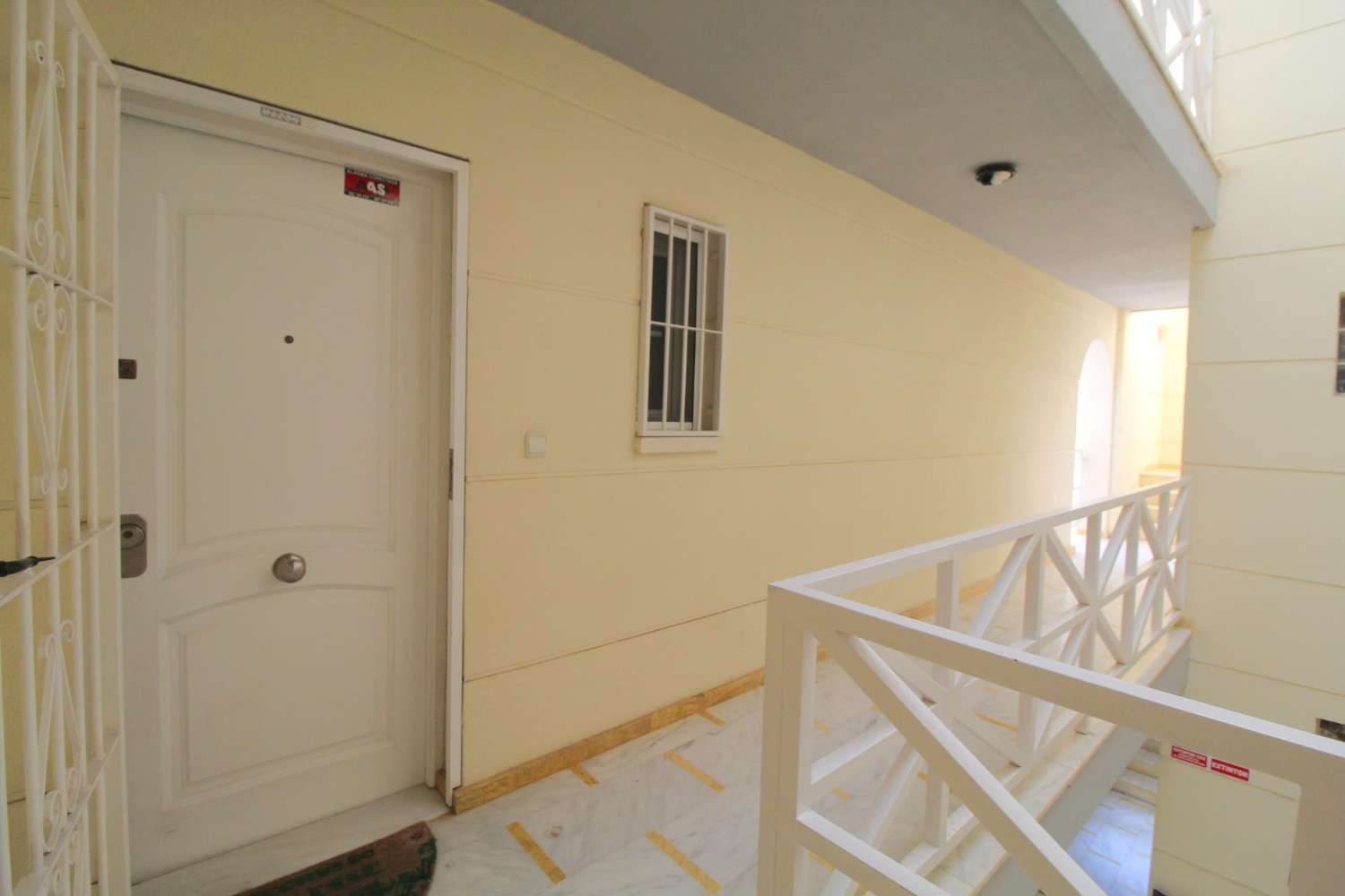 Flat for sale in La Veleta (Torrevieja)