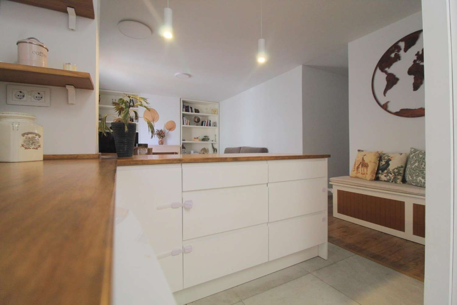 Flat for sale in La Veleta (Torrevieja)