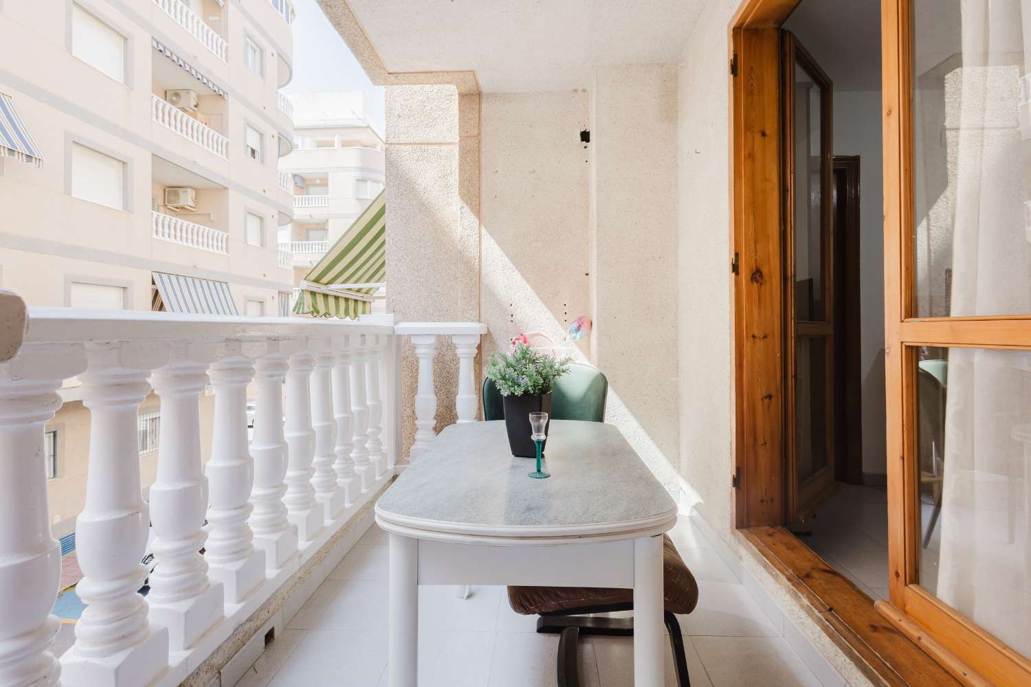 OPORTUNIDAD CERCA DEL ACEQUIÓN