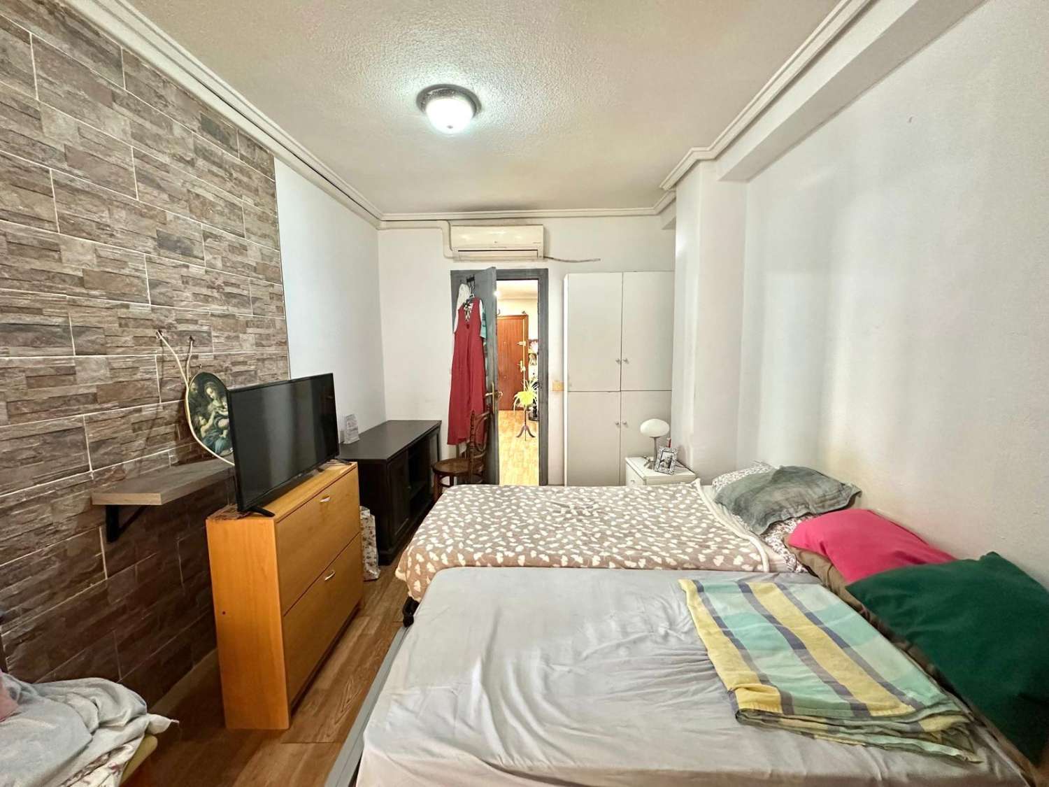 VIVIENDA EN PLENO CENTRO DE TORREVIEJA