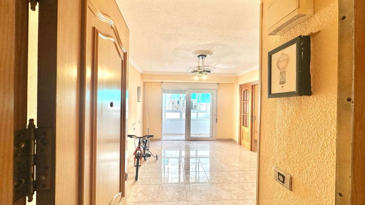 OPORTUNIDAD CENTRO DE TORREVIEJA