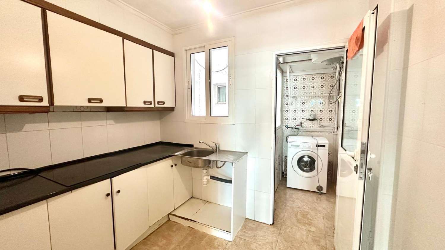 OPORTUNIDAD CENTRO DE TORREVIEJA