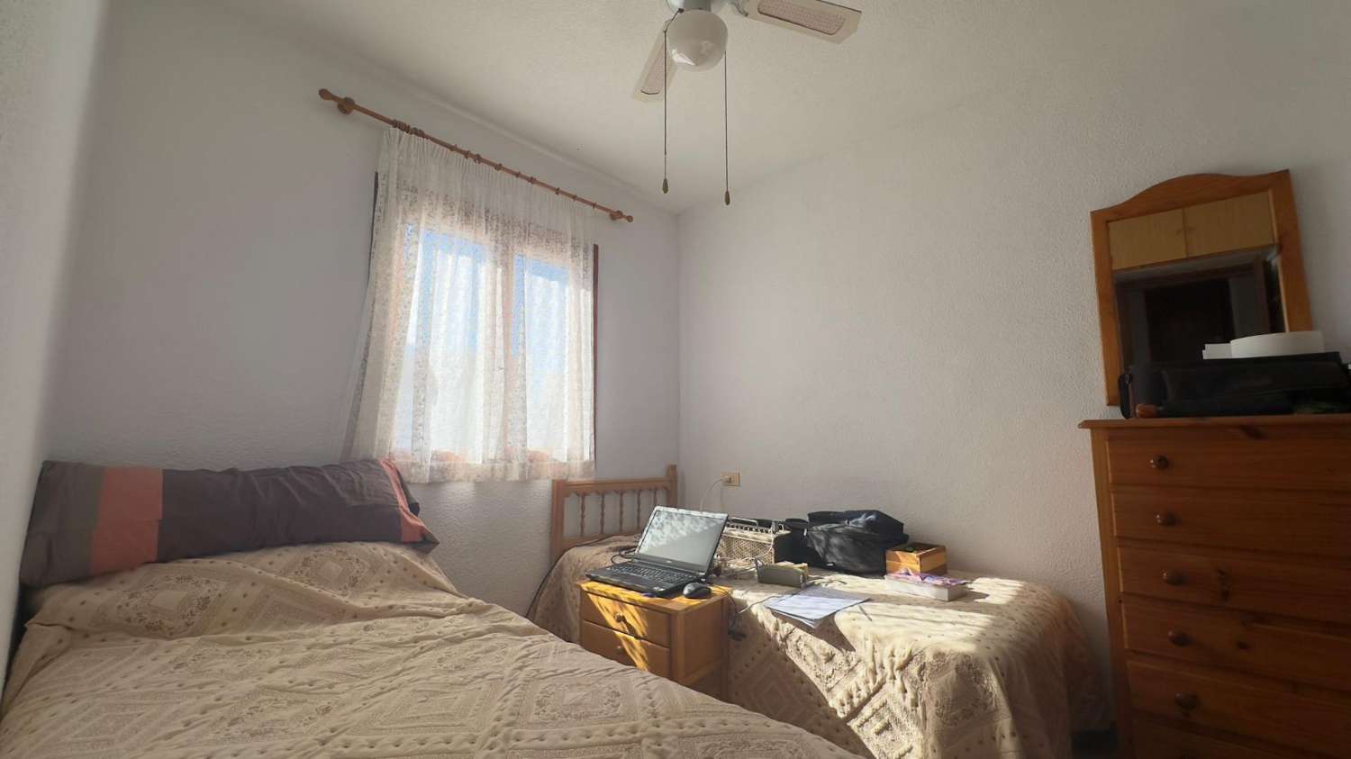 BONITA OCASIÓN EN URBANIZACIÓN PRIVADA