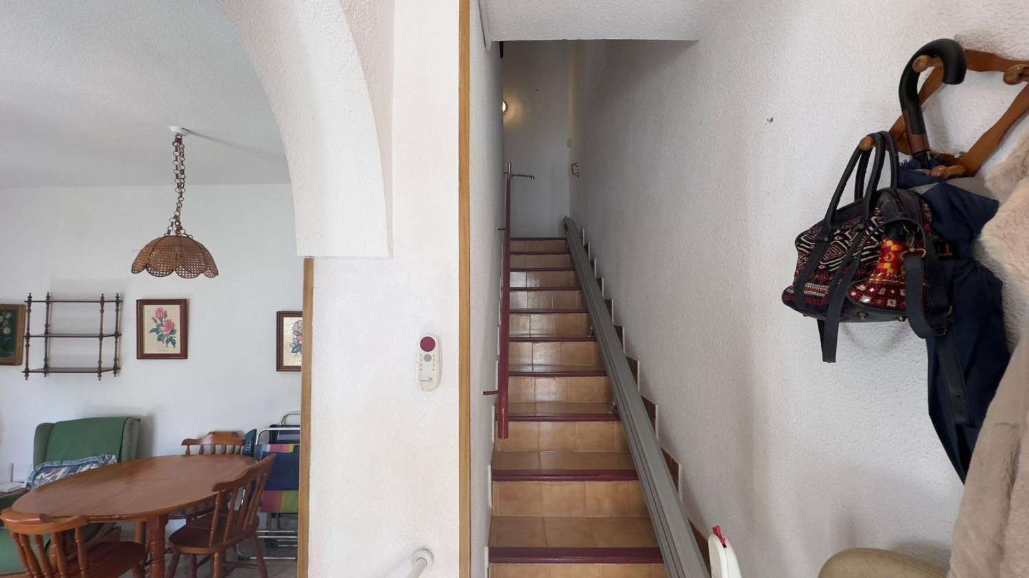 BONITA OCASIÓN EN URBANIZACIÓN PRIVADA