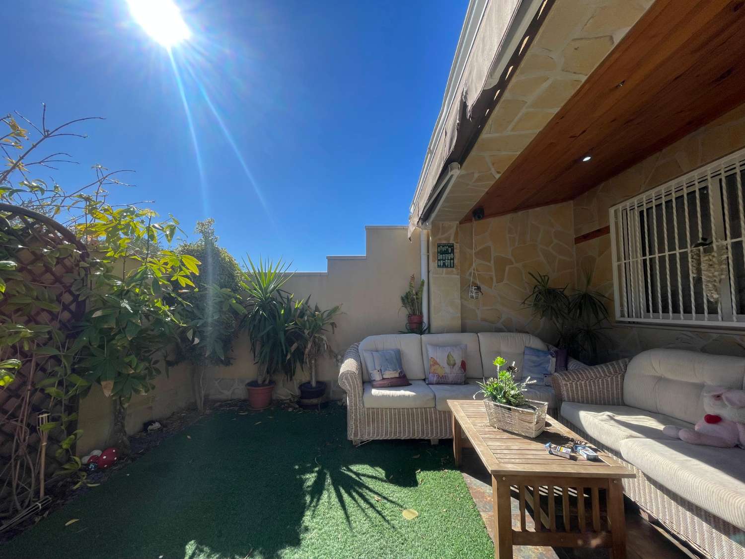 BONITO PAREADA EN ZONA TRANQUILA