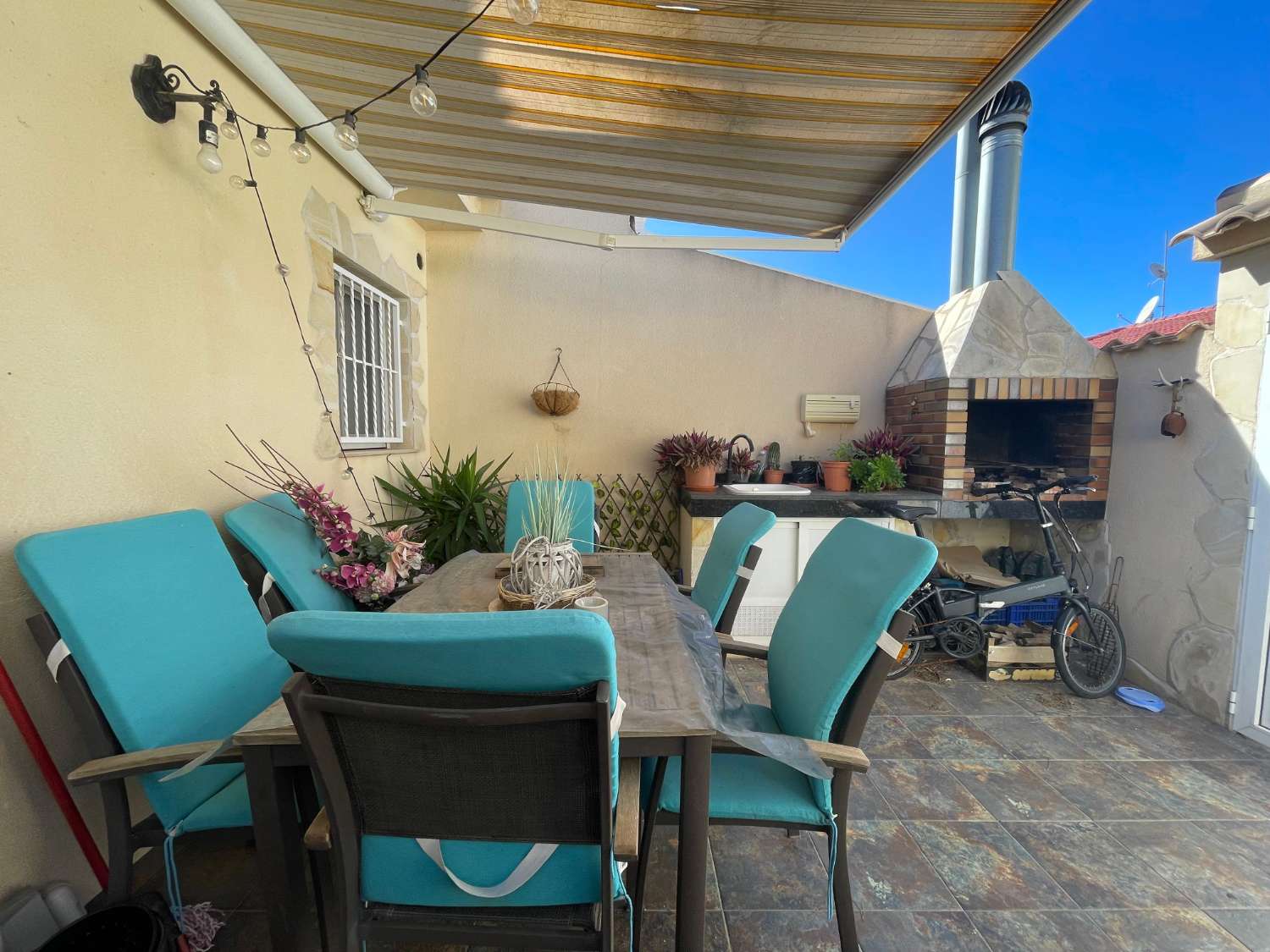 BONITO PAREADA EN ZONA TRANQUILA