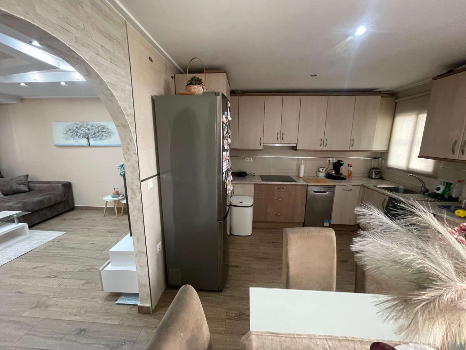 BONITO PAREADA EN ZONA TRANQUILA