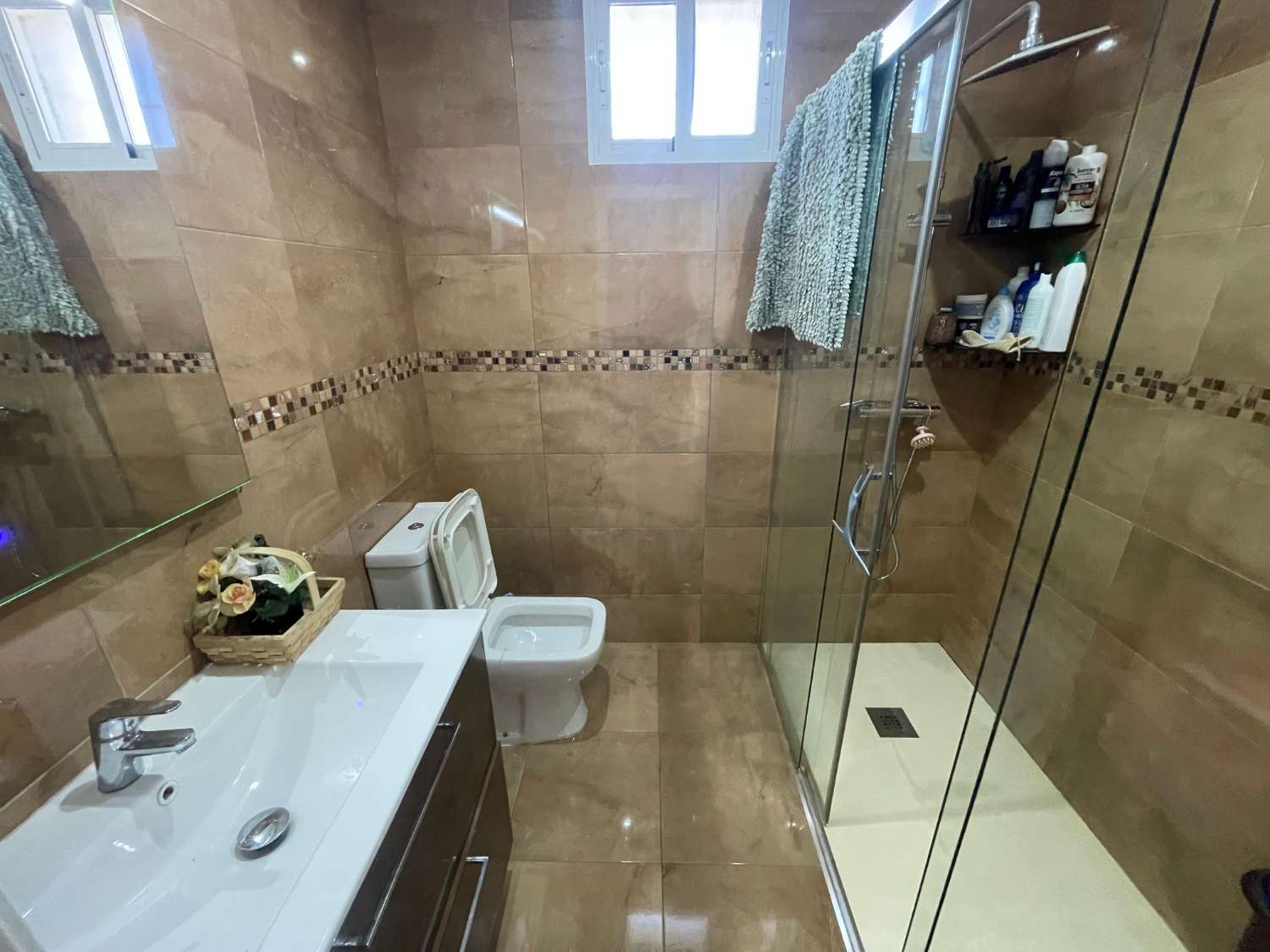 BONITO PAREADA EN ZONA TRANQUILA