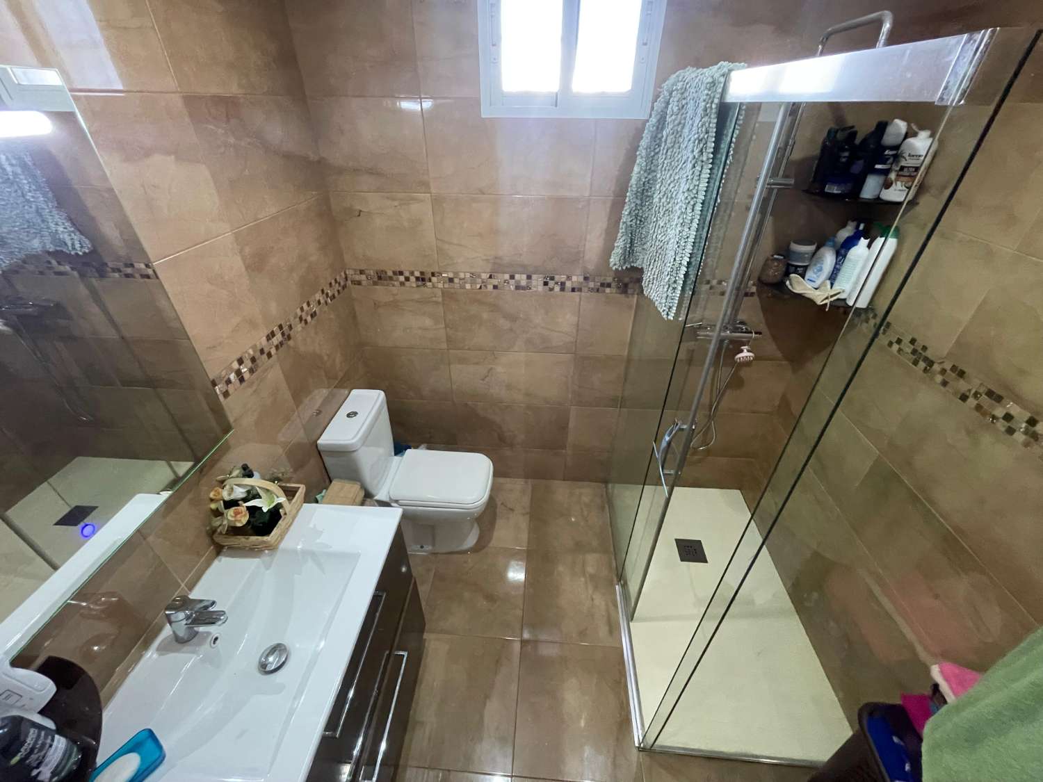 BONITO PAREADA EN ZONA TRANQUILA