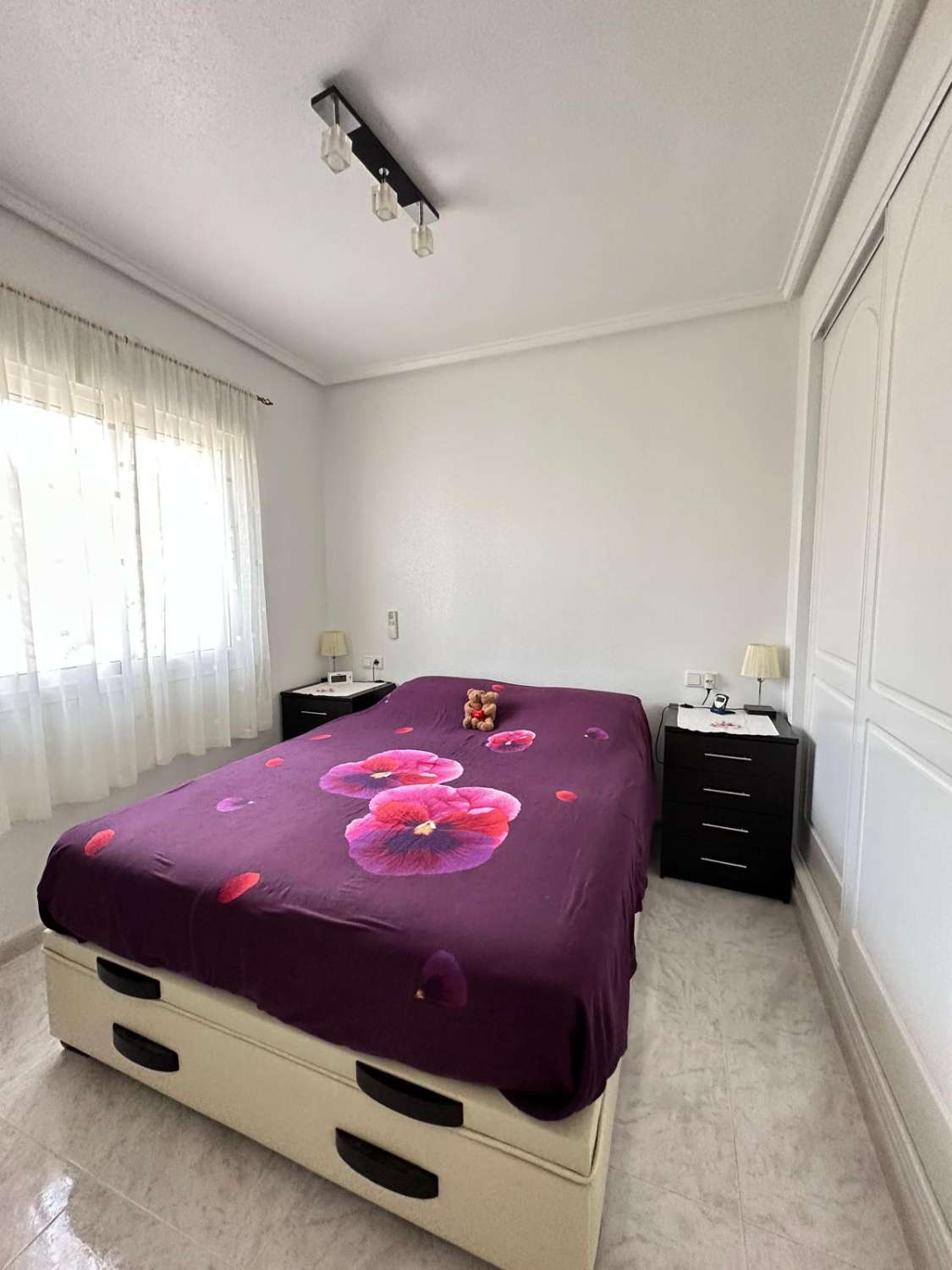 EXCELENTE CHALET INDEPENDIENTE