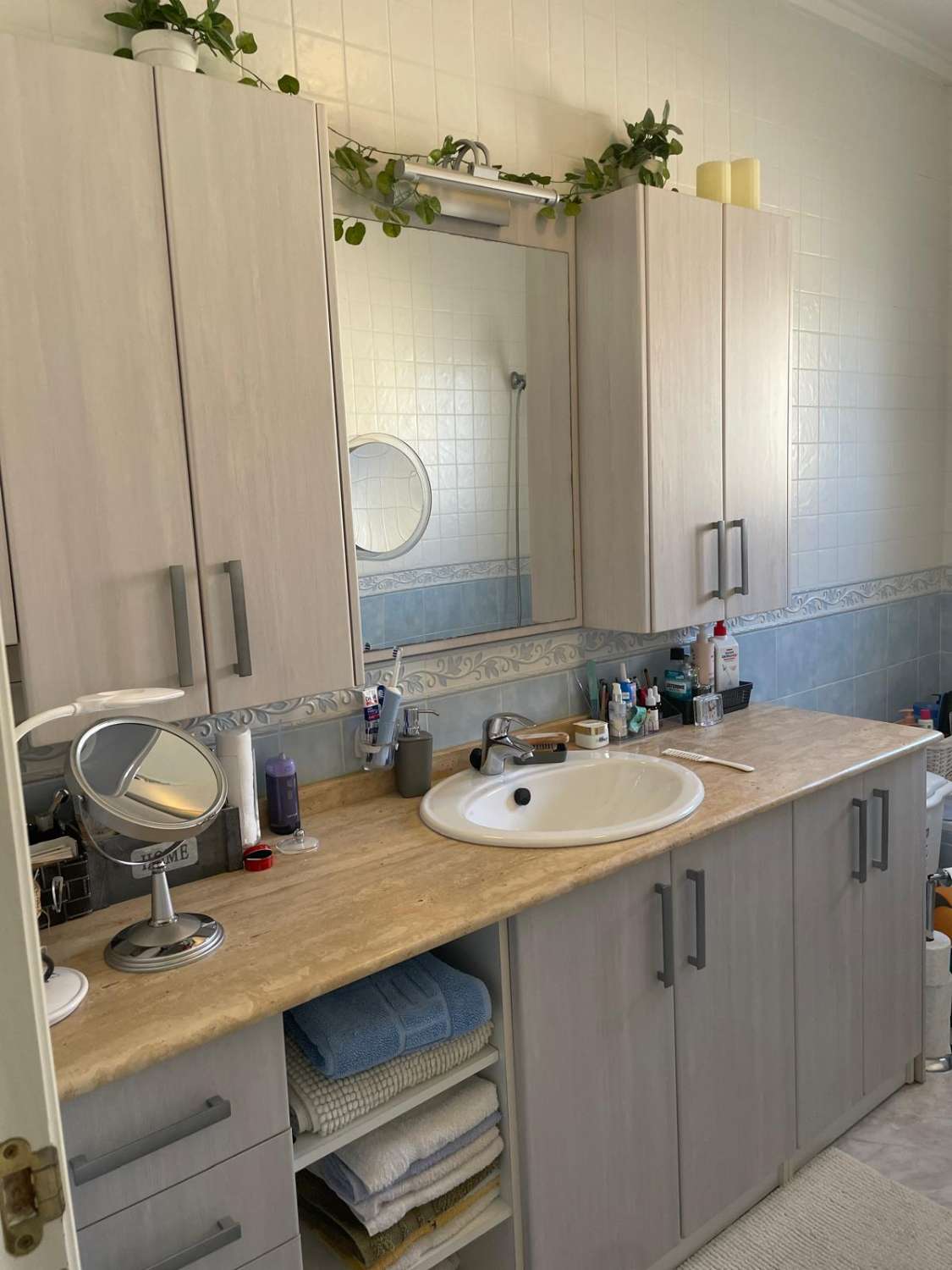 EXCELENTE CHALET INDEPENDIENTE