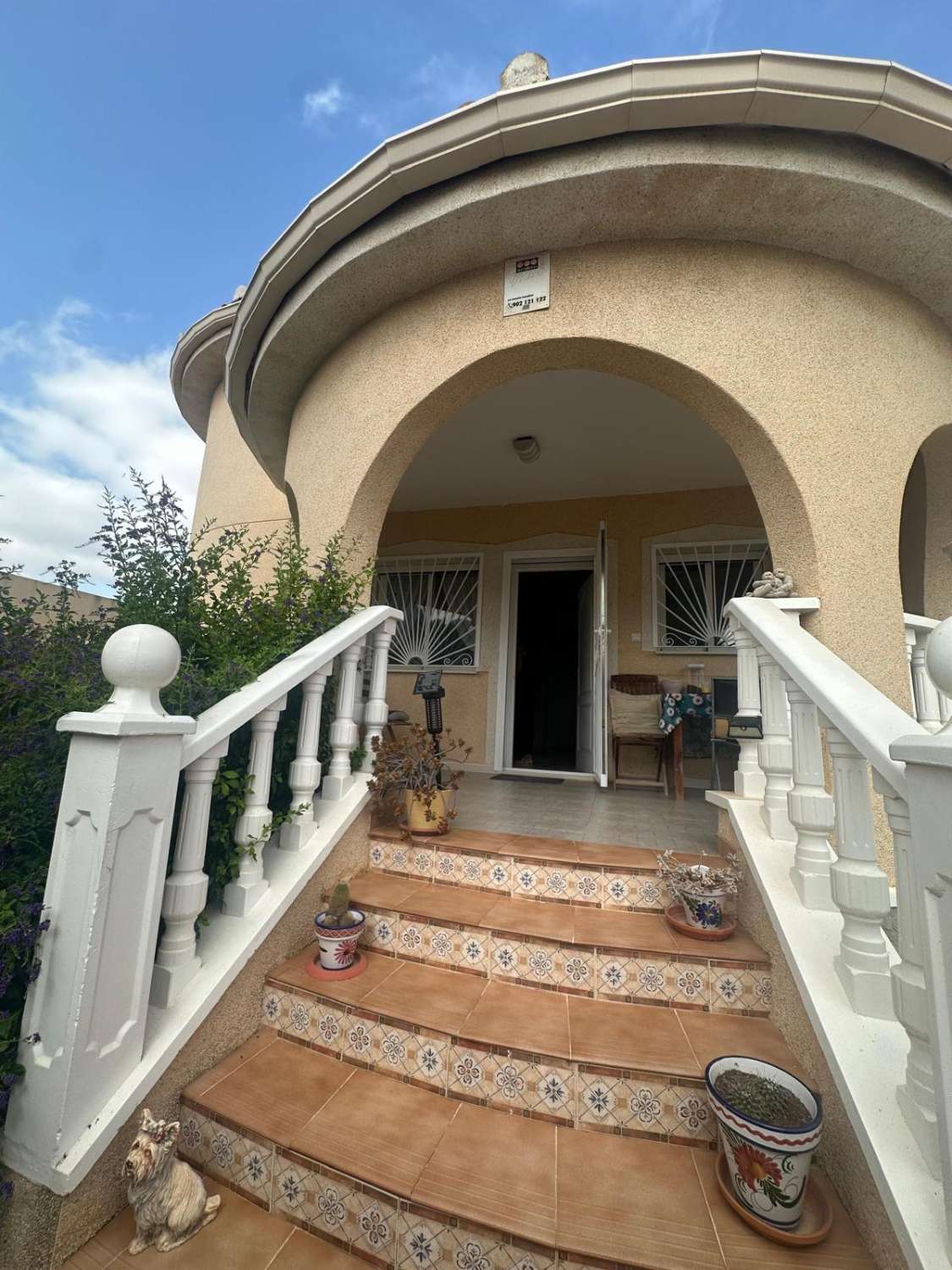 EXCELENTE CHALET INDEPENDIENTE