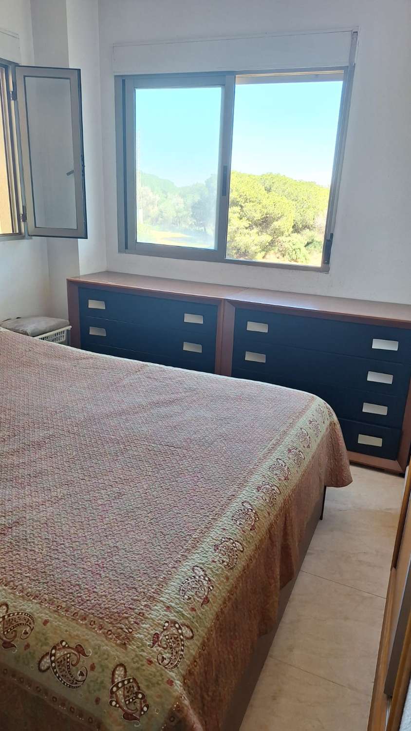 BONITO PISO EN UBICACIÓN PRIVILEGIADA