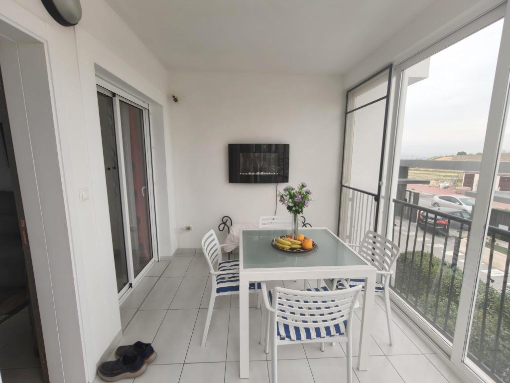 BONITO BUNGALOW EN PLANTA ALTA