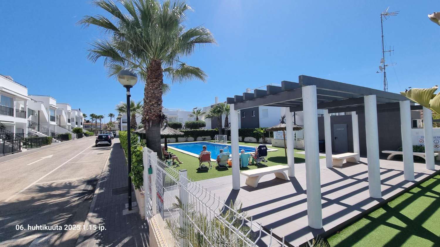 BONITO BUNGALOW EN PLANTA ALTA