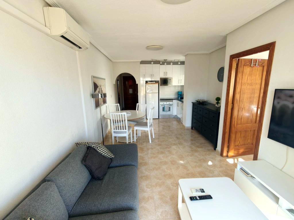 ÁTICO CENTRICO EN TORREVIEJA