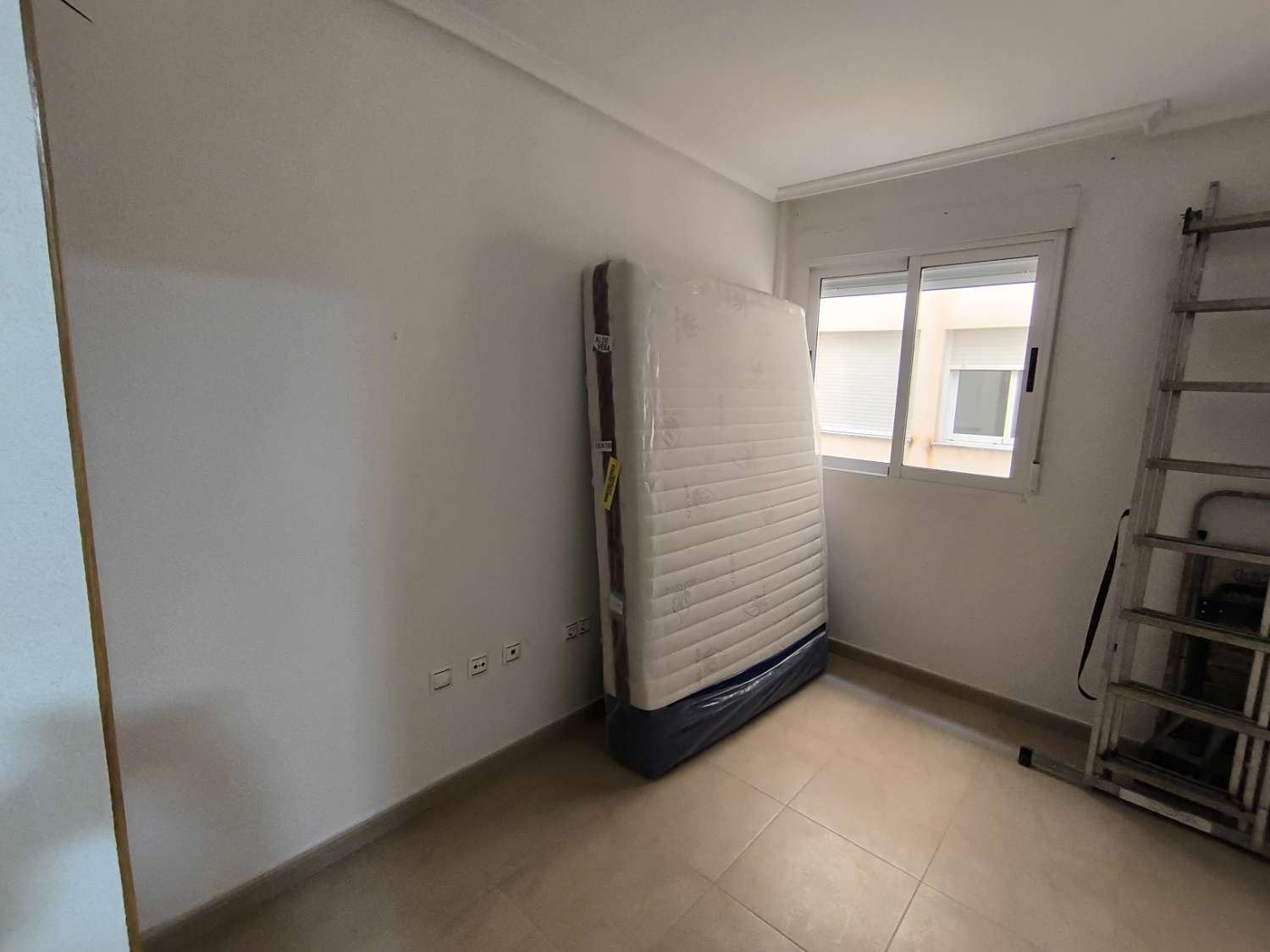 BONITO PISO REFORMADO EN BUENA UBICACIÓN